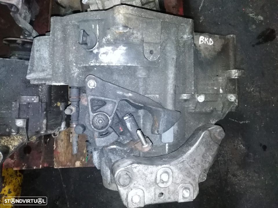 Caixa de Velocidades Audi/Seat/Skoda/VW 2.0TDI 140cv Ref.: JLT / JLU / GRF - 1