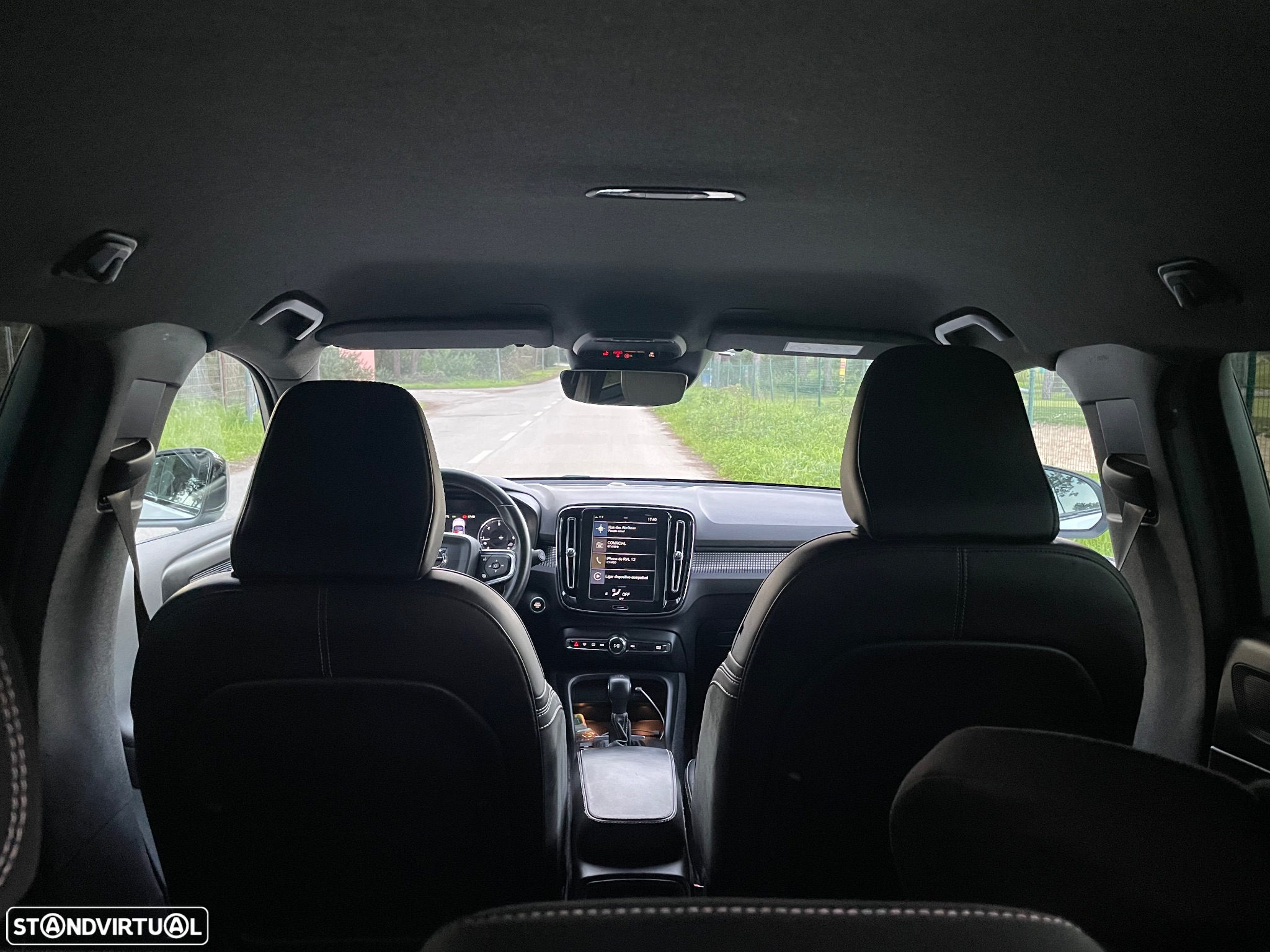 Volvo XC 40 2.0 D3 R-Design - 11
