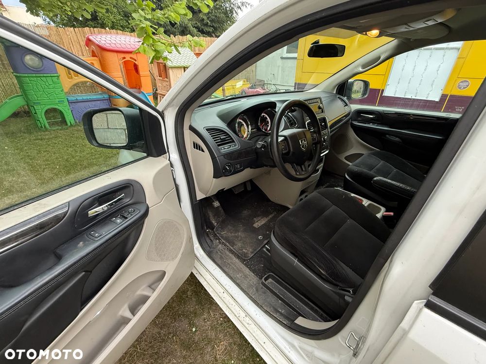 Dodge Grand Caravan 3.6 R/T - 15