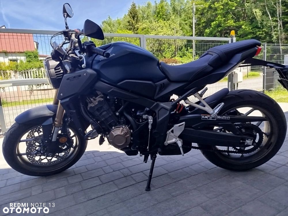 Honda CB - 11