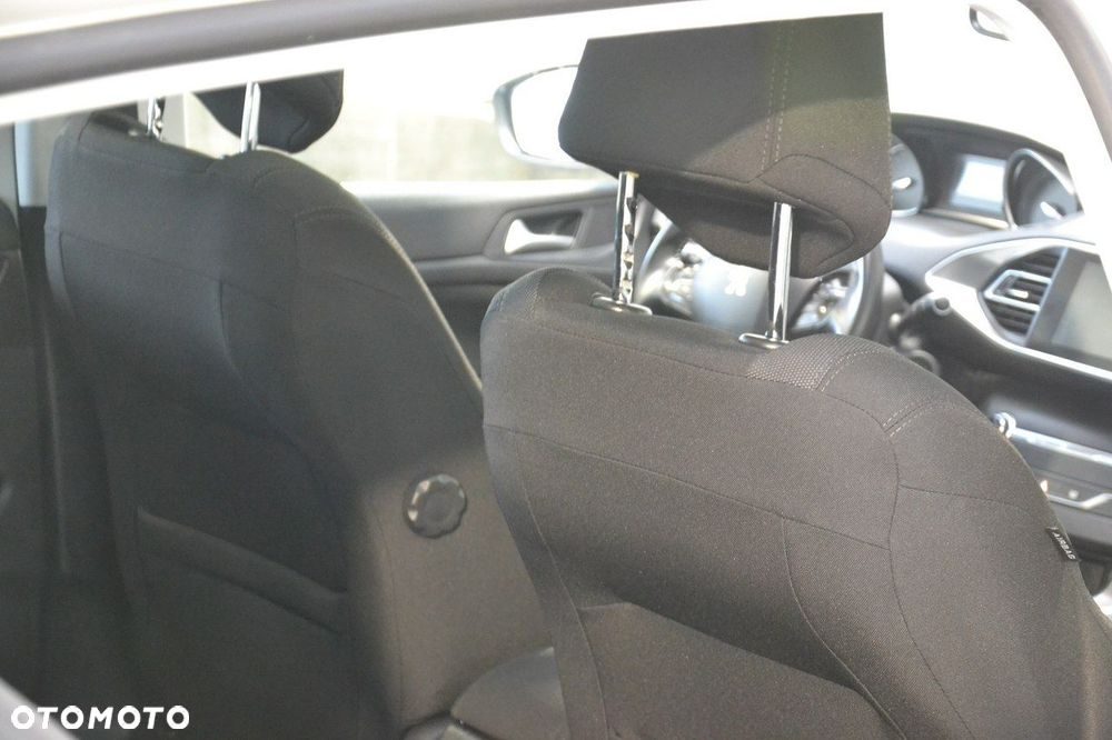 Peugeot 308 - 14