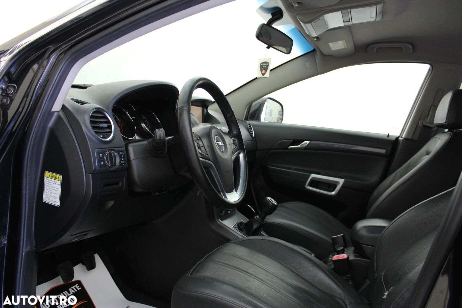 Opel Antara - 12