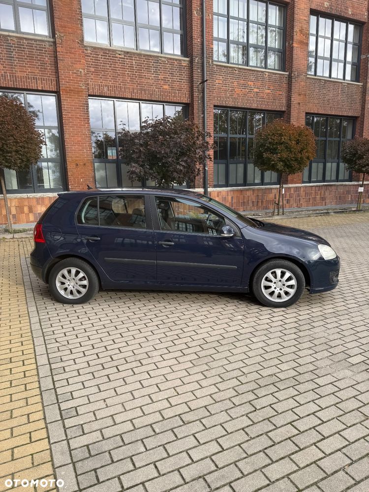 Volkswagen Golf V 1.9 TDI GT Sport - 5