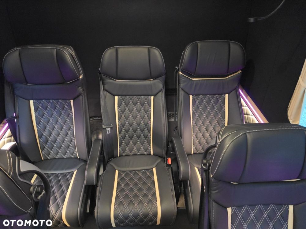 Mercedes-Benz Sprinter Long PRO 9G-Tronic 907.235 - 20