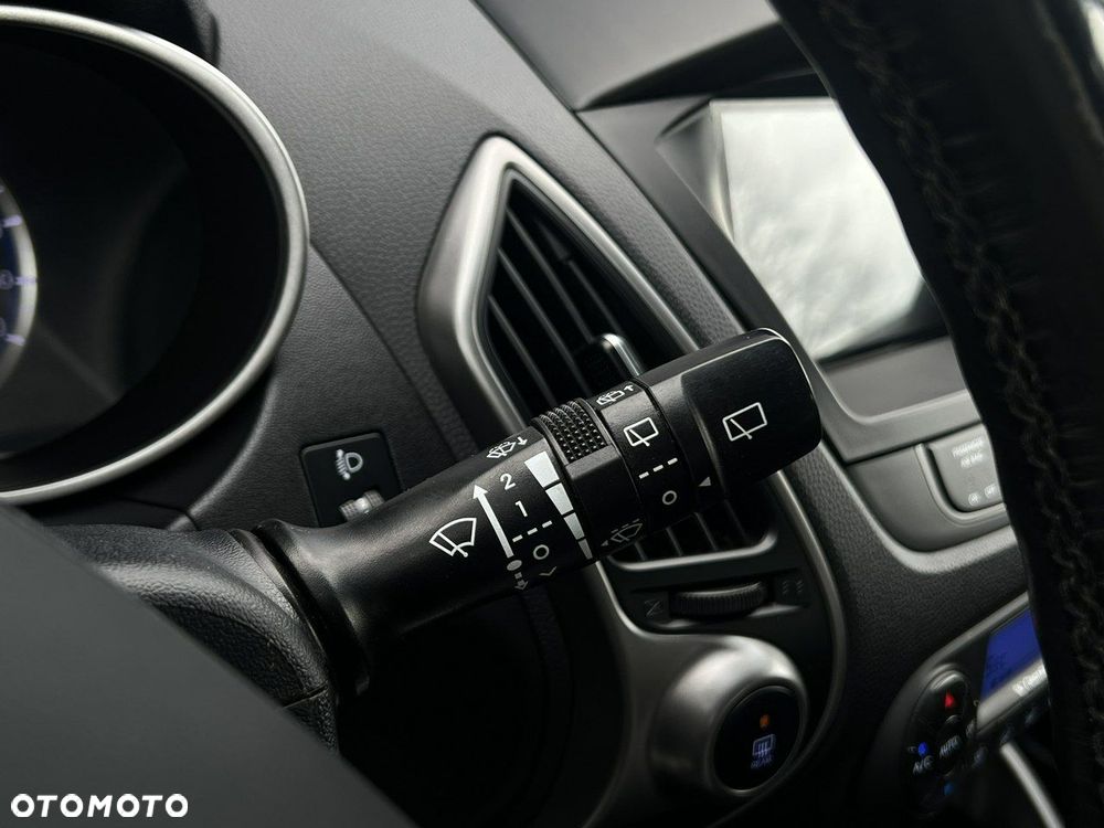 Hyundai ix35 - 25