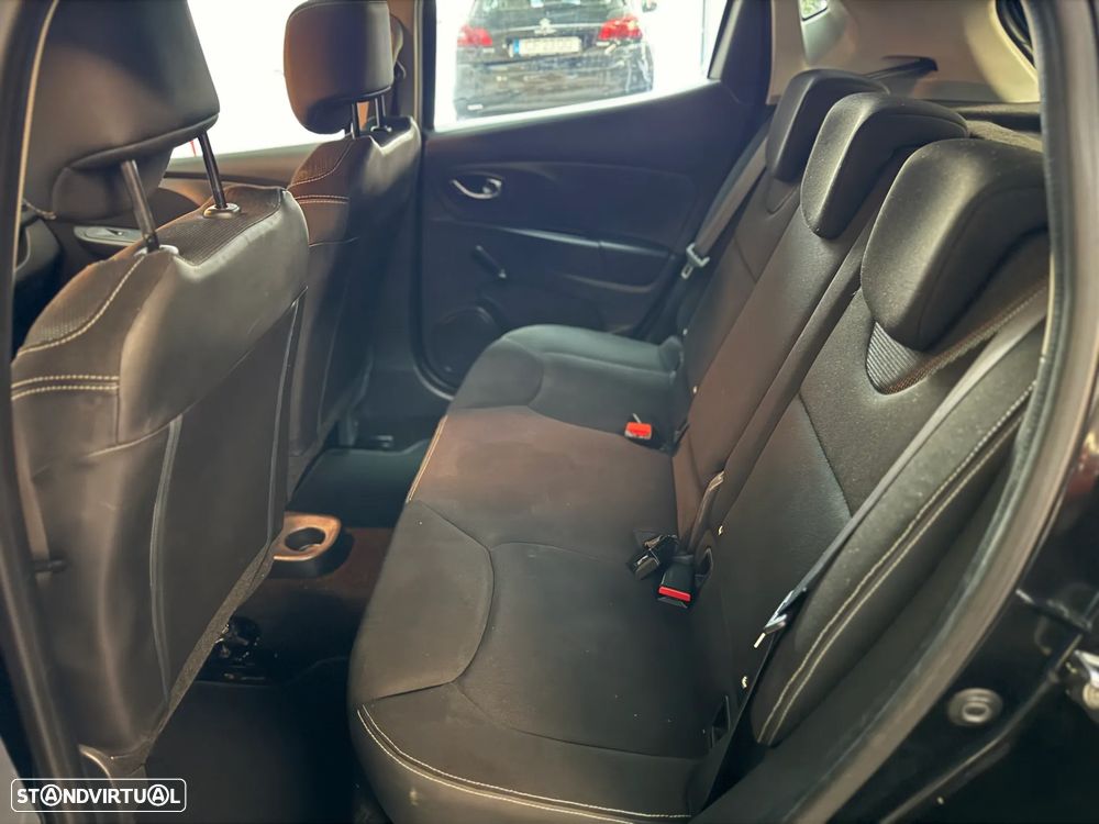 Renault Clio TCe 90 Luxe - 26