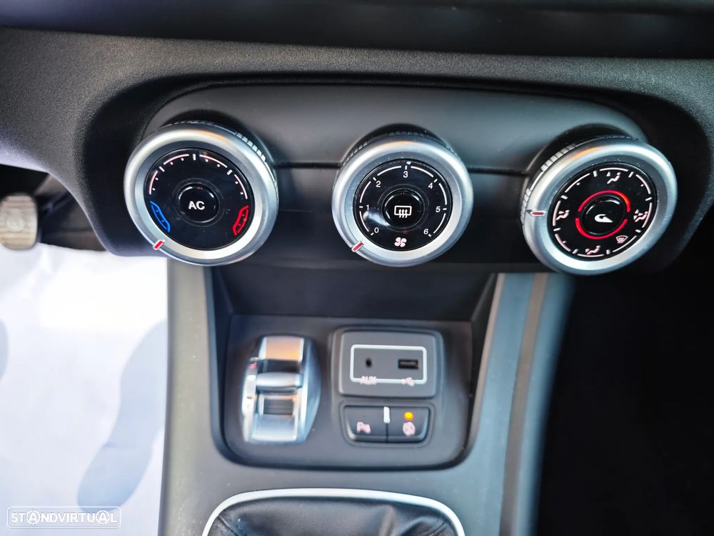 Alfa Romeo Giulietta 1.6 JTDM - 17