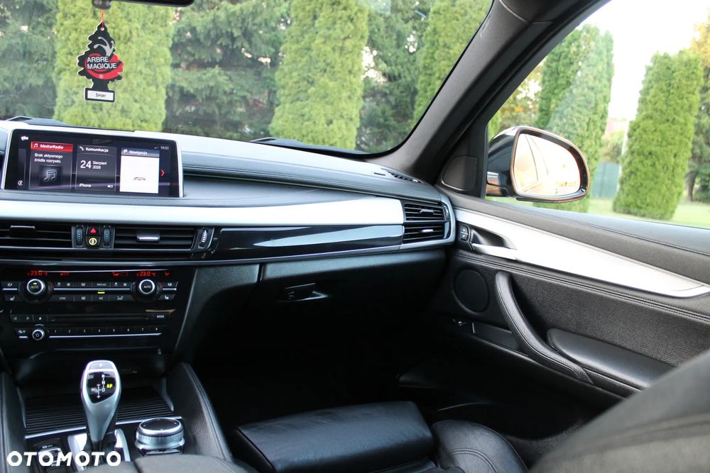BMW X6 - 32