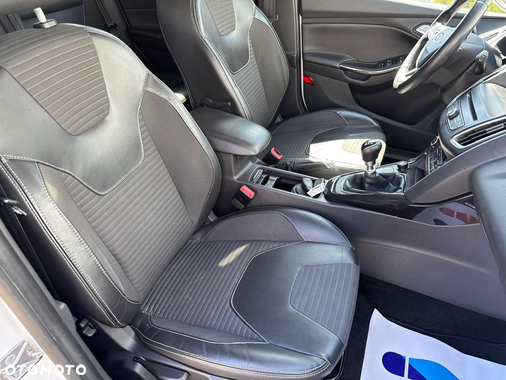 Ford Focus 1.0 EcoBoost Start-Stopp-System SYNC Edition - 30