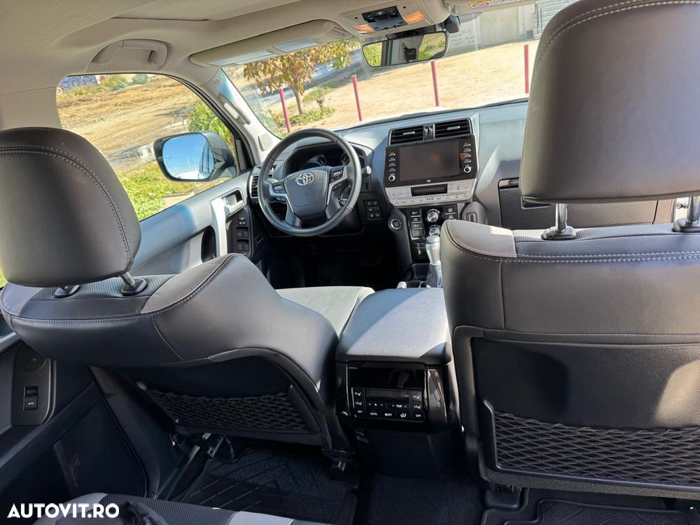 Toyota Land Cruiser 2.8l D-4D 204 CP A/T 7 locuri Luxury AVS - 5