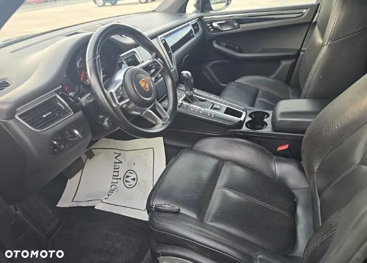 Porsche Macan - 11