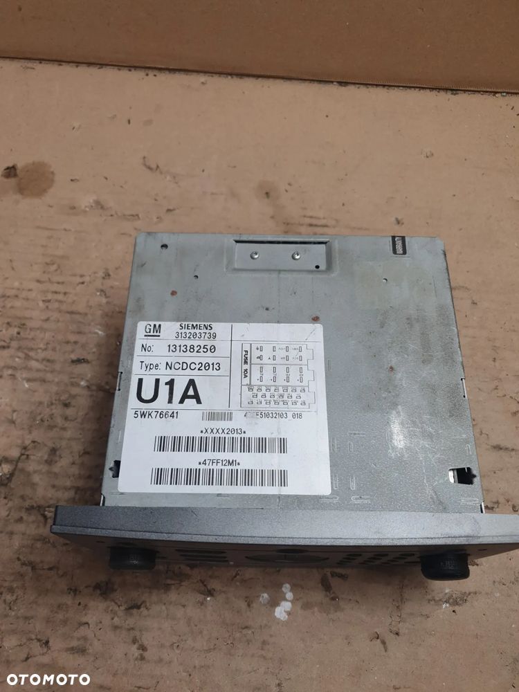 RADIO CD SIEMENS OPEL ASTRA H VECTRA C SIGNUM nr 13138250 - 2