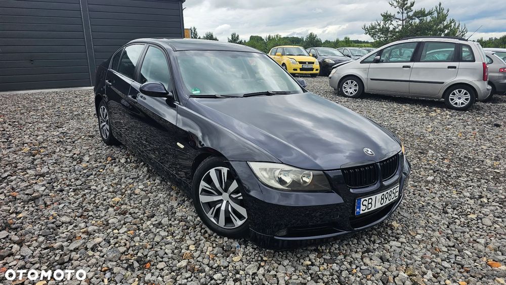 BMW Seria 3 320i - 8