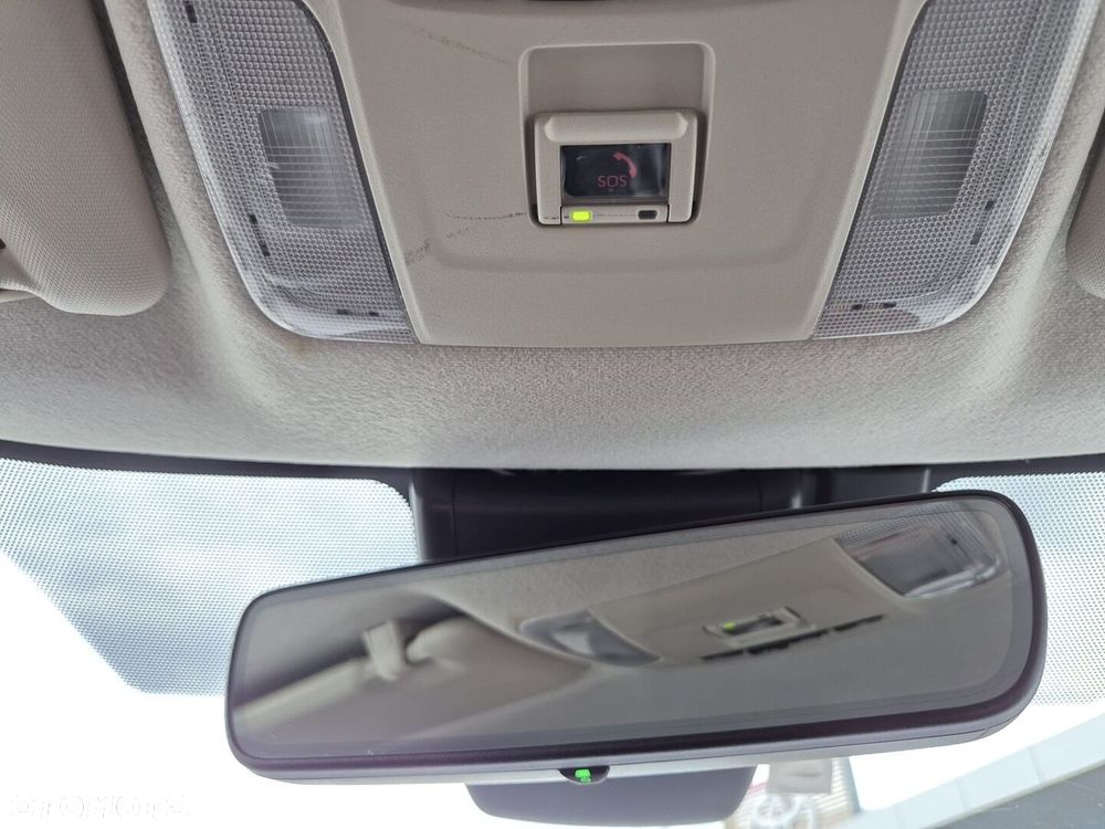 Toyota Corolla 1.8 Hybrid Executive - 22