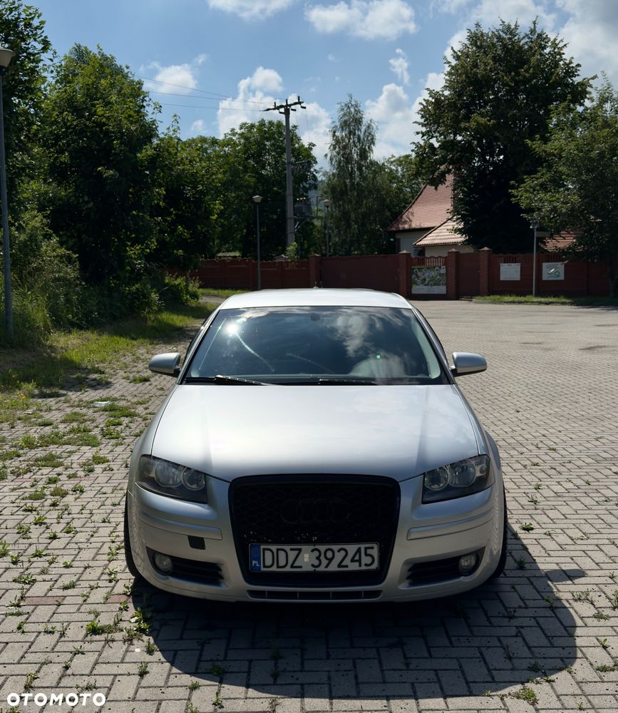 Audi A3 3-drzwiowe 1.6 FSI Ambiente - 5