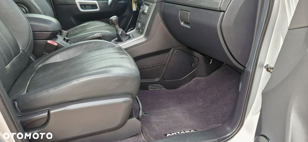 Opel Antara - 29
