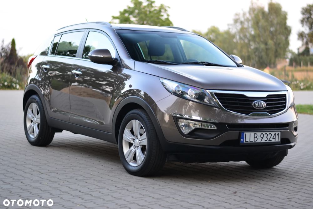 Kia Sportage 1.7 CRDI 2WD ISG Dream-Team Edition - 8