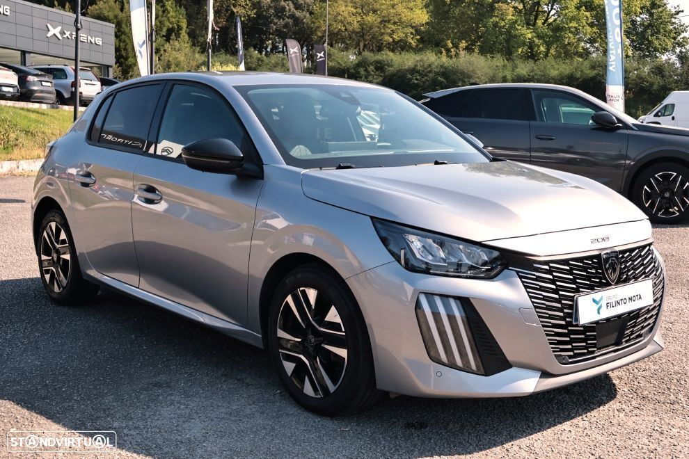 Peugeot 208 1.2 PureTech Allure - 4