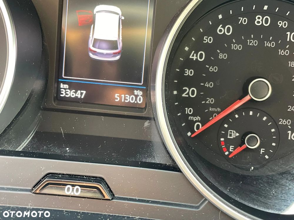 Volkswagen Tiguan - 6