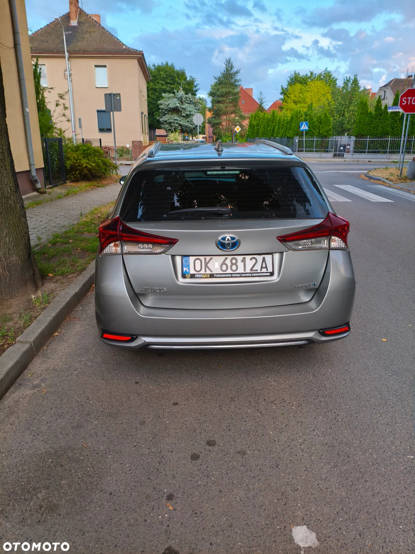 Toyota Auris 1.8 VVT-i Hybrid Automatik Touring Sports Edition - 3