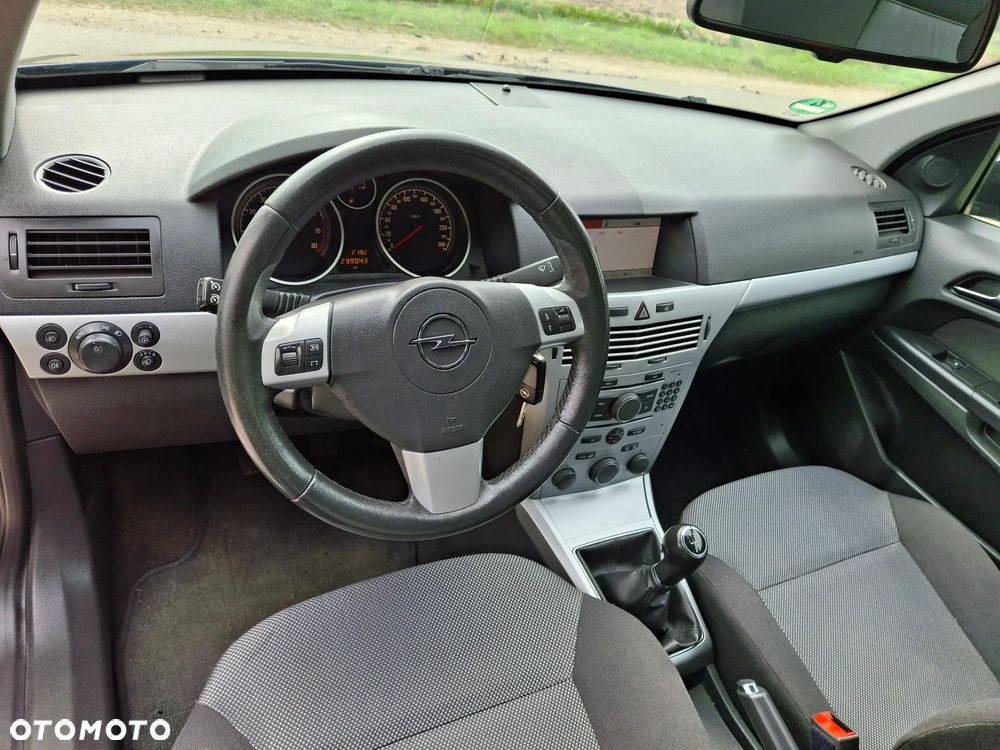 Opel Astra - 13