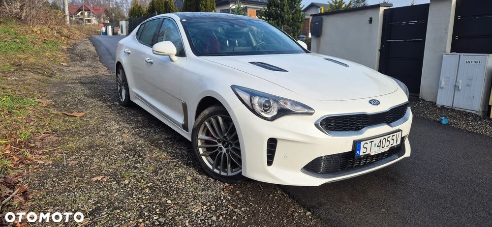 Kia Stinger 2.0 T-GDI L - 3
