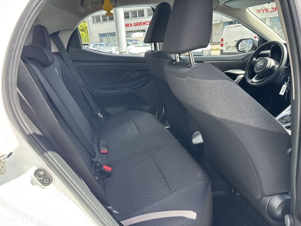 Toyota Yaris 1.5 Comfort CVT - 9