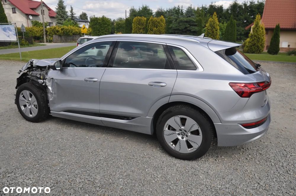 Audi e-tron 50 Quattro S Line - 34
