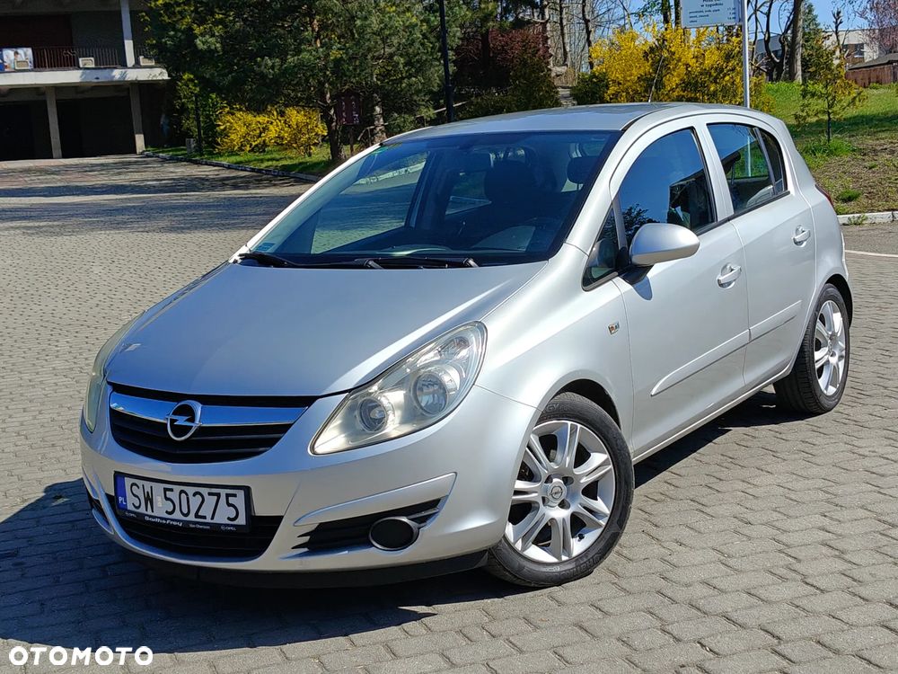 Opel Corsa 1.2 16V Cosmo - 1
