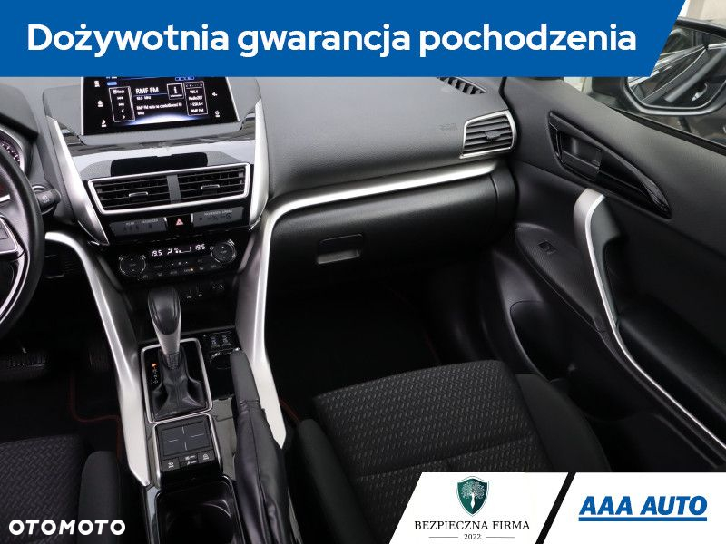 Mitsubishi Eclipse Cross - 9