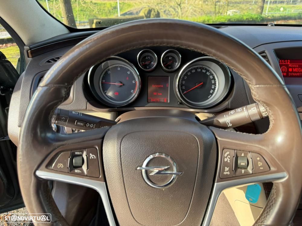 Opel Insignia Sports Tourer - 31