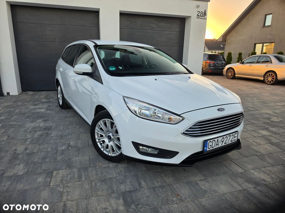 Ford Focus 1.5 TDCi SYNC Edition - 1