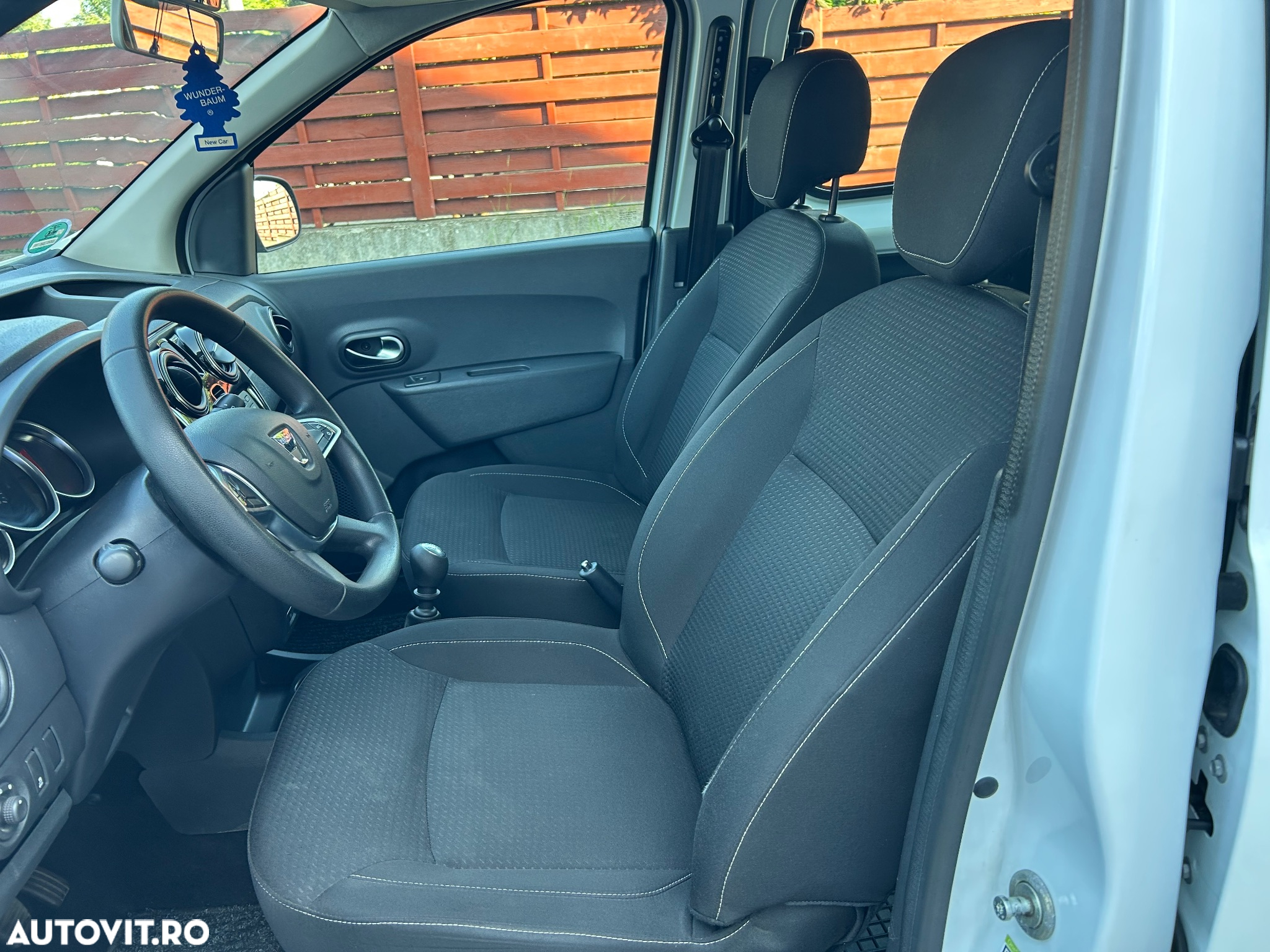 Dacia Dokker 1.5 Blue dCi Laureate - 7