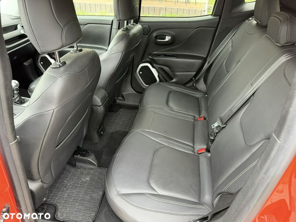 Jeep Renegade - 23