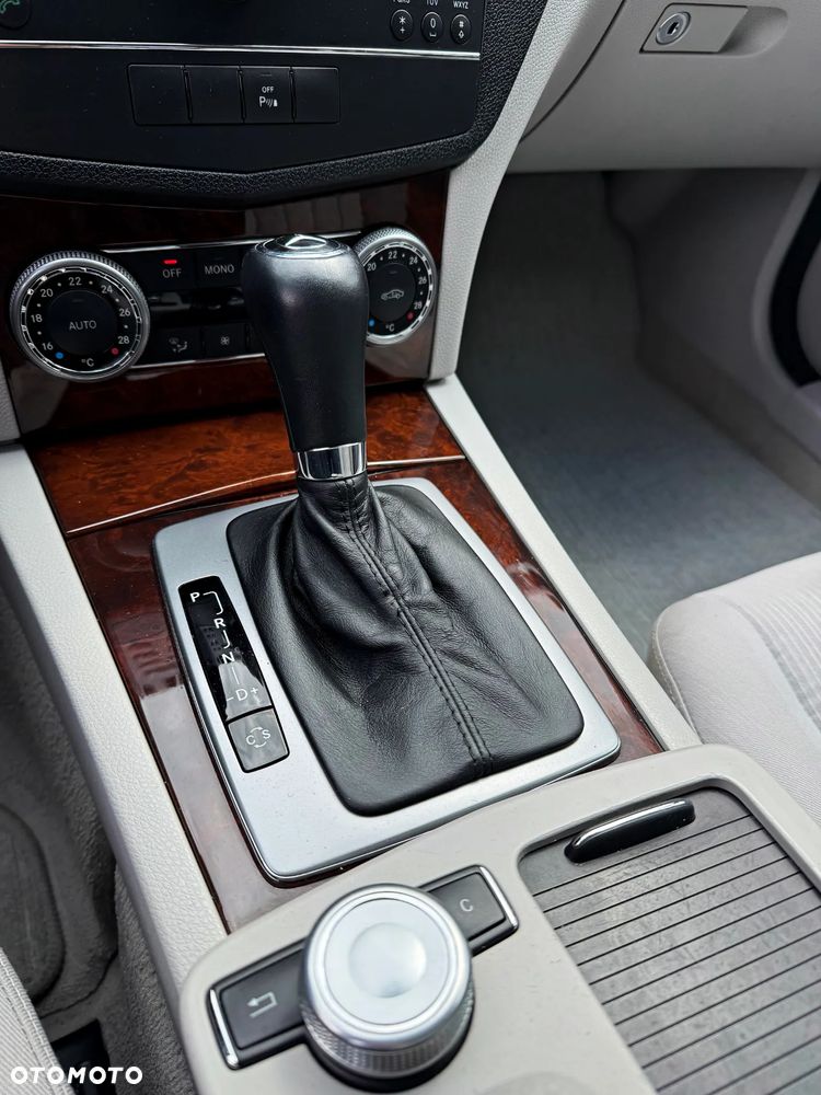 Mercedes-Benz Klasa C - 28