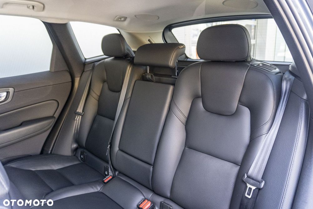 Volvo XC 60 - 11