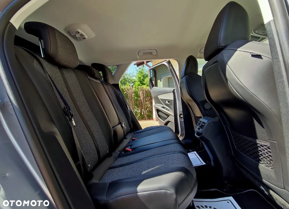 Peugeot 3008 PureTech 130 Stop & Start Allure - 26