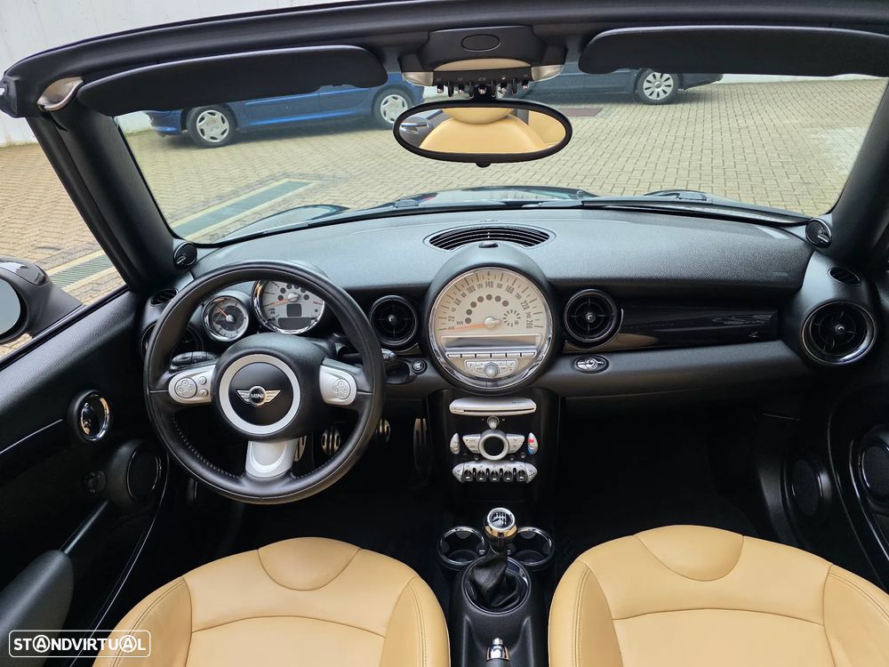 MINI Cabrio Cooper S - 25