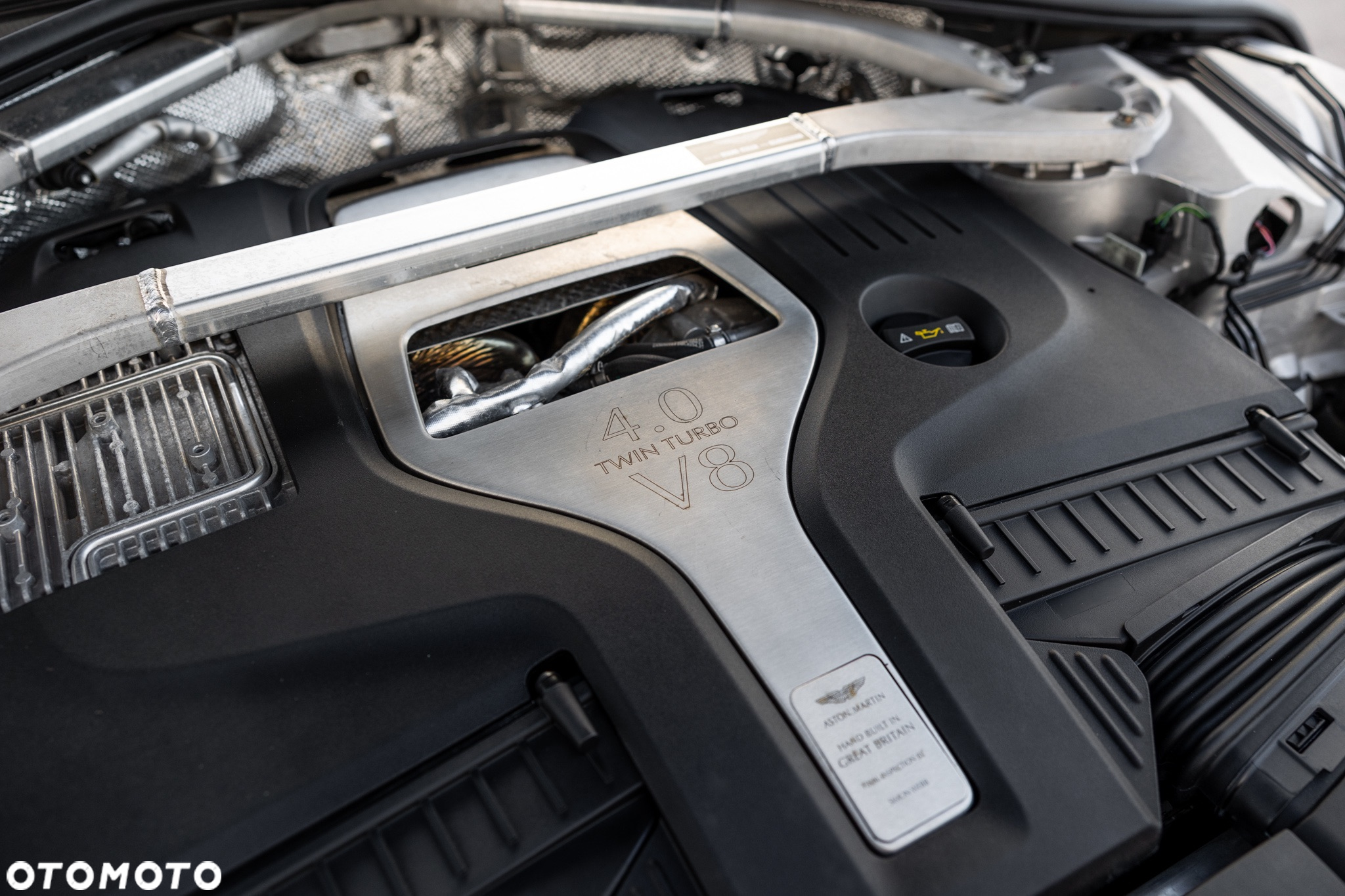 Aston Martin DBX Standard - 39