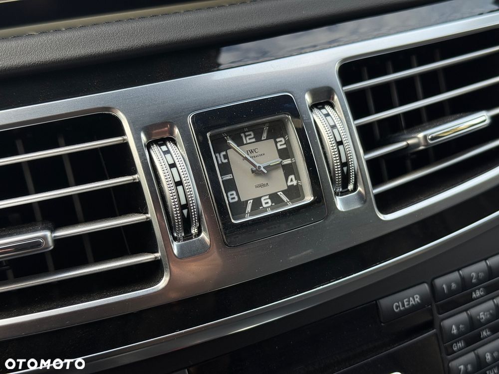 Mercedes-Benz Klasa E 63 AMG 4Matic AMG Speedshift MCT - 23