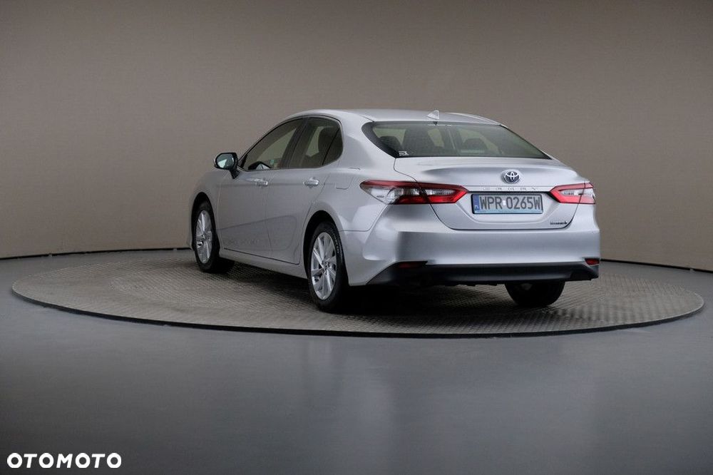 Toyota Camry 2.5 Hybrid Comfort CVT - 2