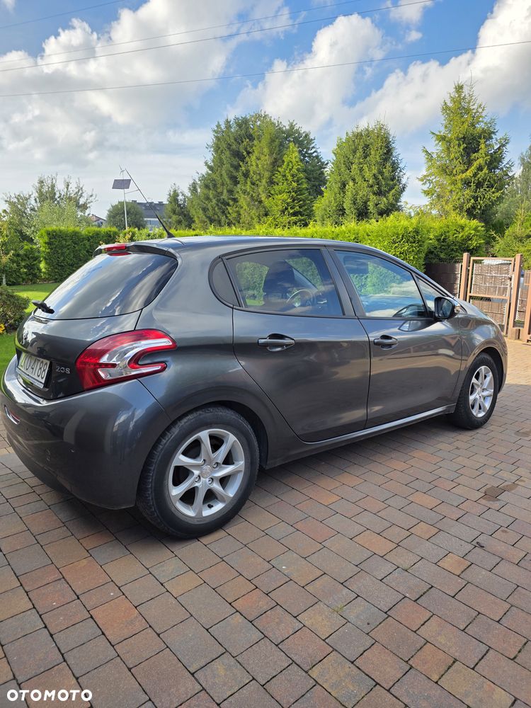Peugeot 208 1.2 PureTech Style - 2
