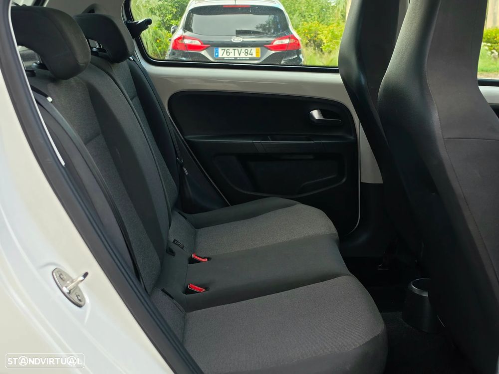 VW Up! 1.0 BlueMotion Move - 17