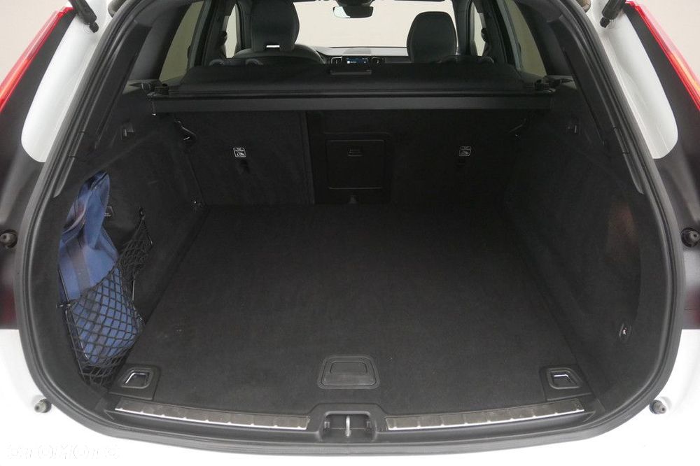 Volvo XC 60 - 16