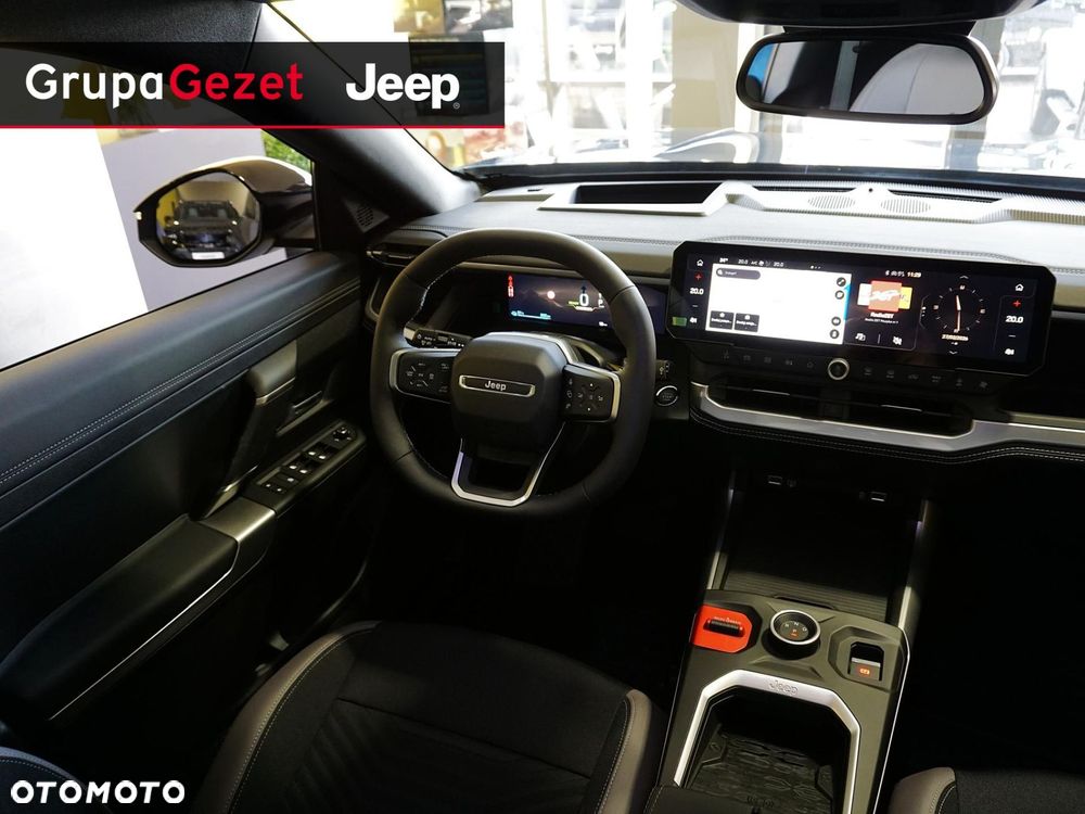 Jeep Compass - 8