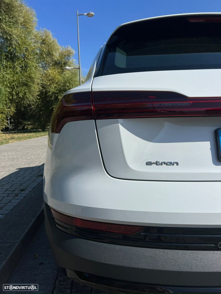 Audi e-tron 50 quattro - 8