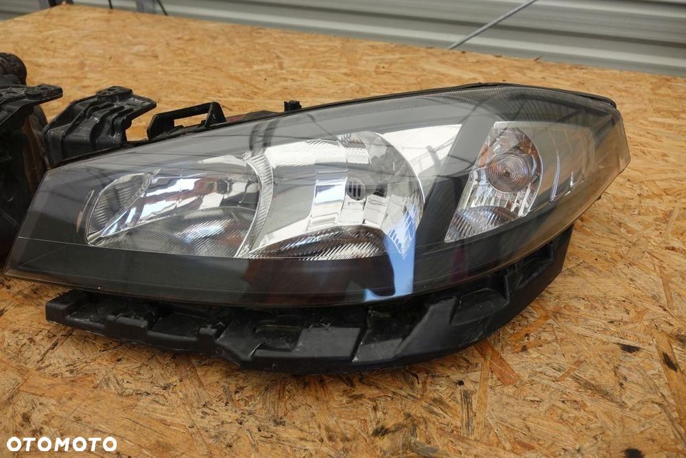 REFLEKTOR 2 LAMPY PRZÓD LEWA PRAWA EUROPA RENAULT LAGUNA II LIFT 42323423 - 3