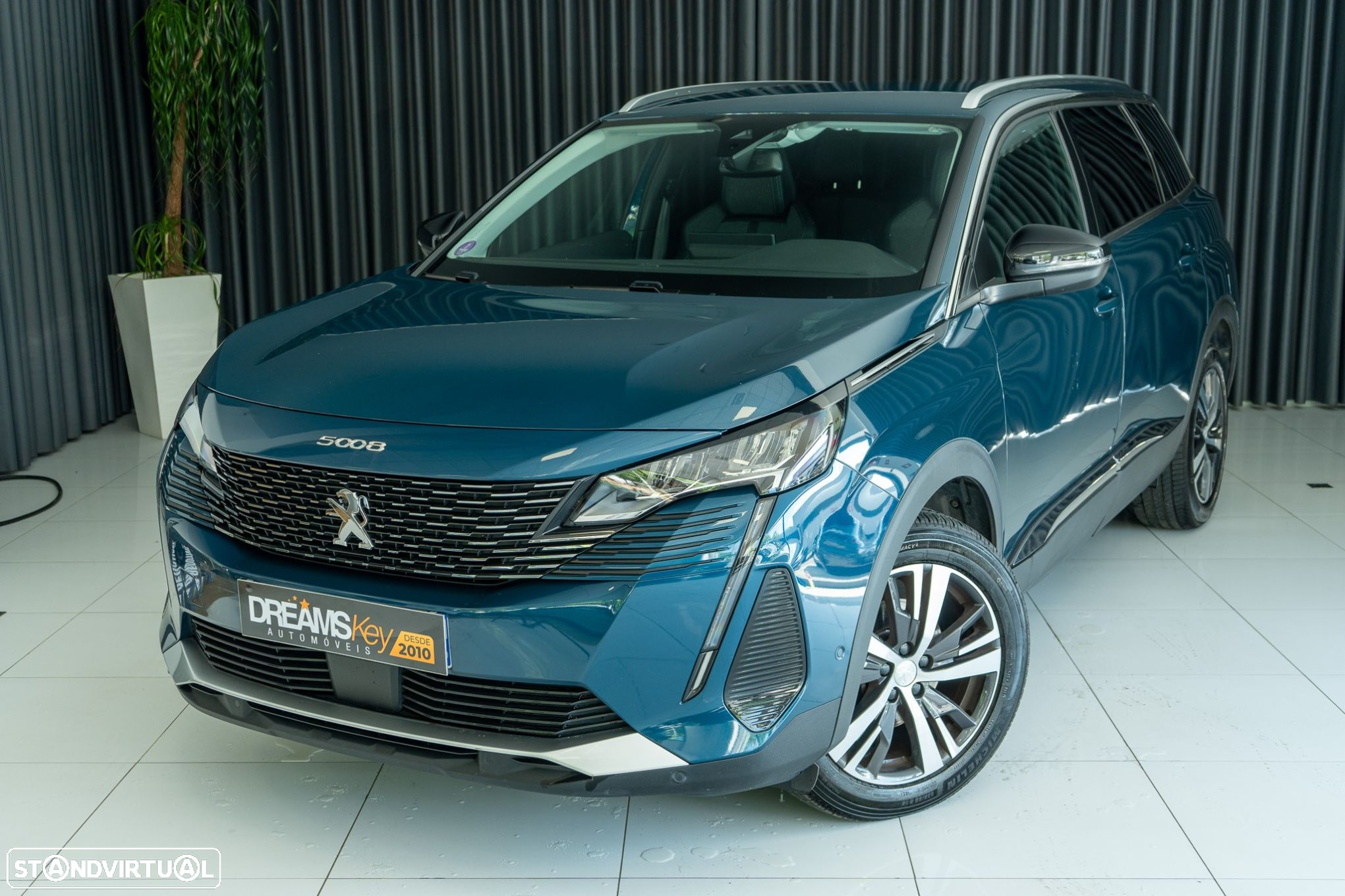 Peugeot 5008 1.2 PureTech Allure Pack EAT8 - 19