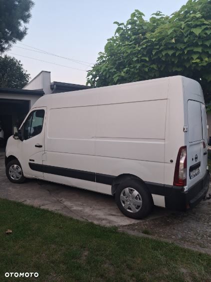 Nissan NV400 - 4
