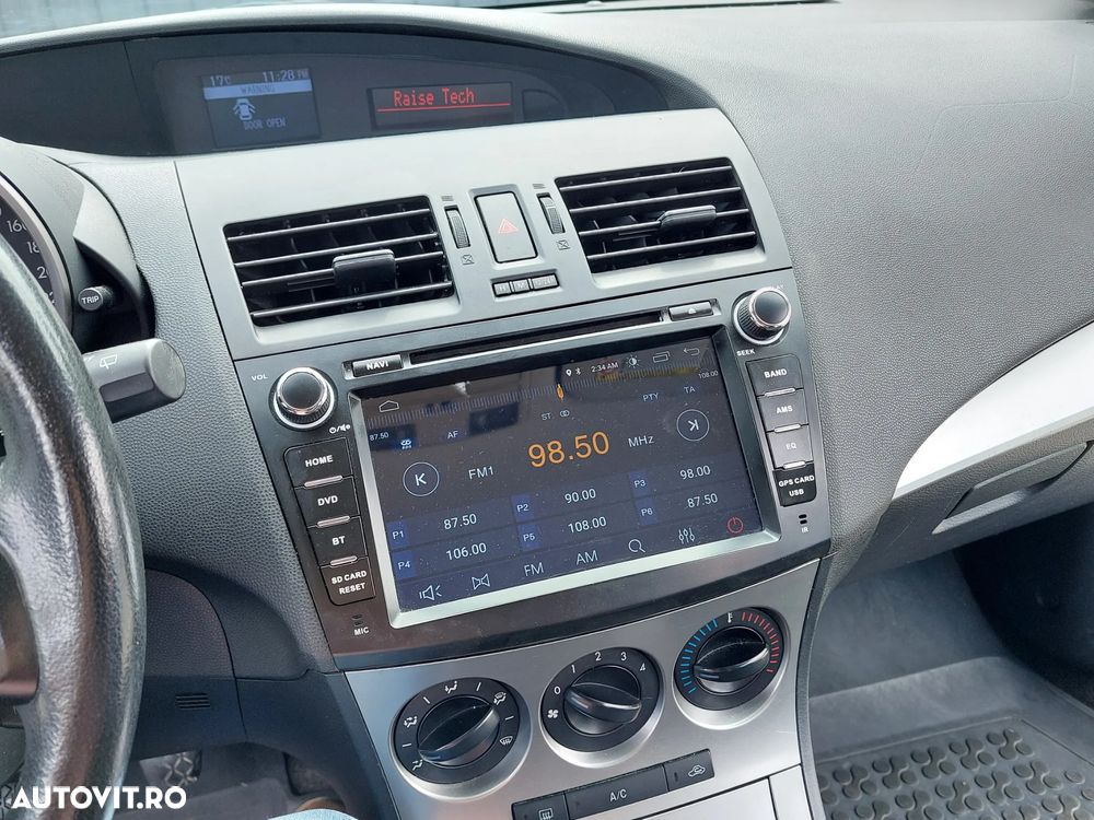 Mazda 3 - 8